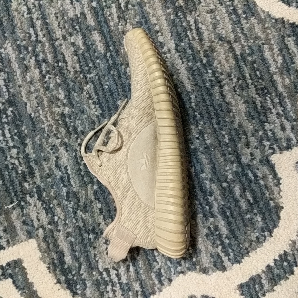 Yeezy 350 Oxford tan, size 9.5